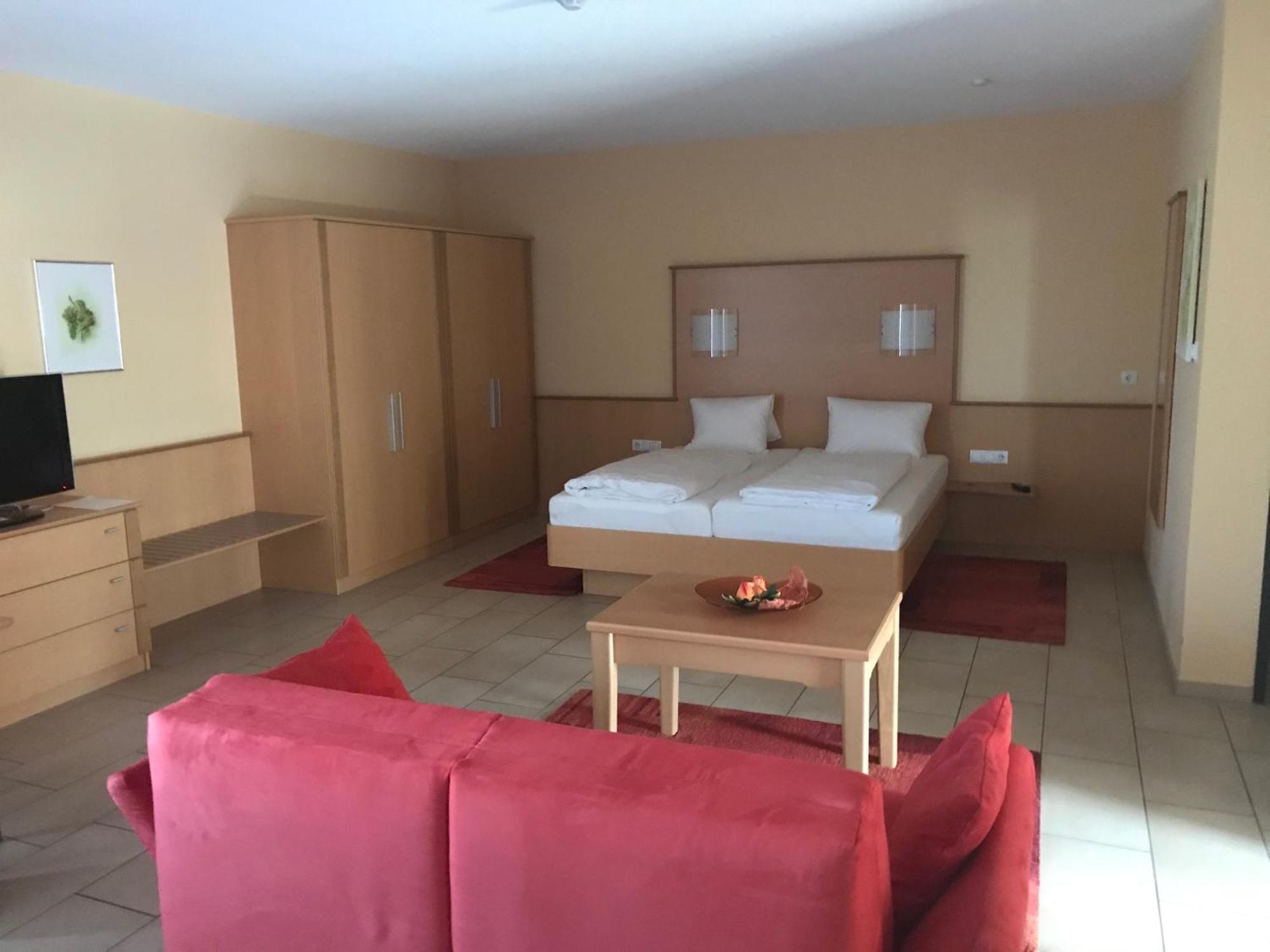 Hotel Cafe Lorenz Hohenems Luaran gambar
