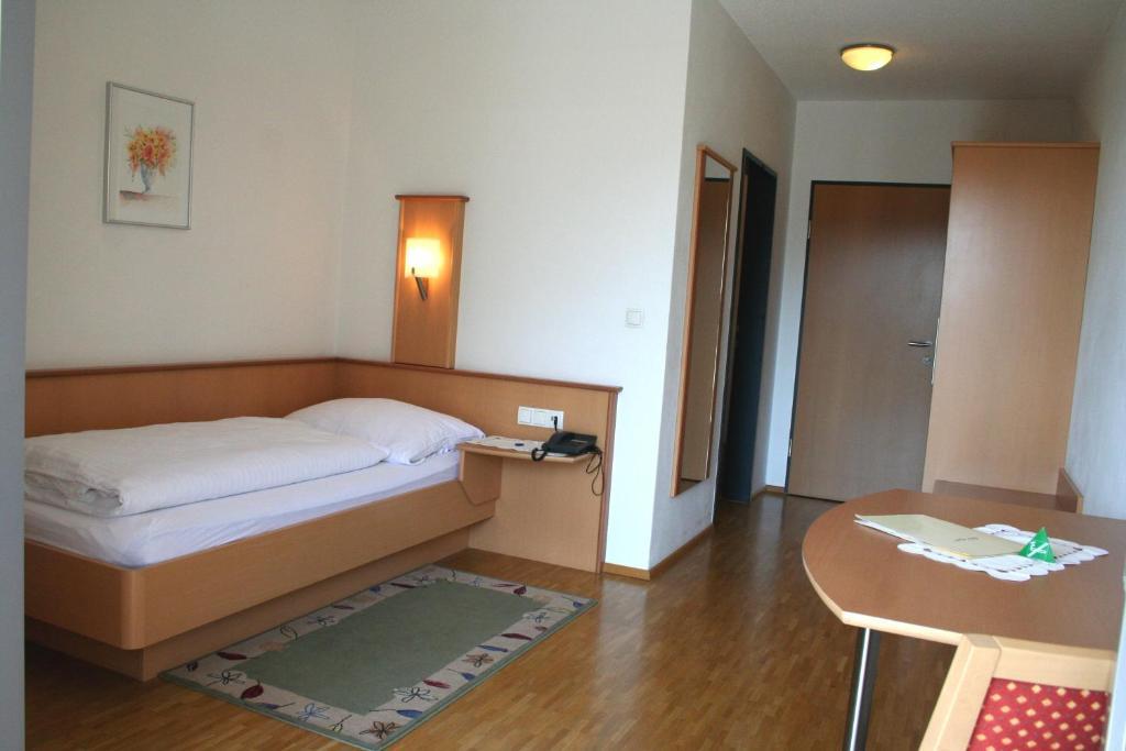 Hotel Cafe Lorenz Hohenems Bilik gambar